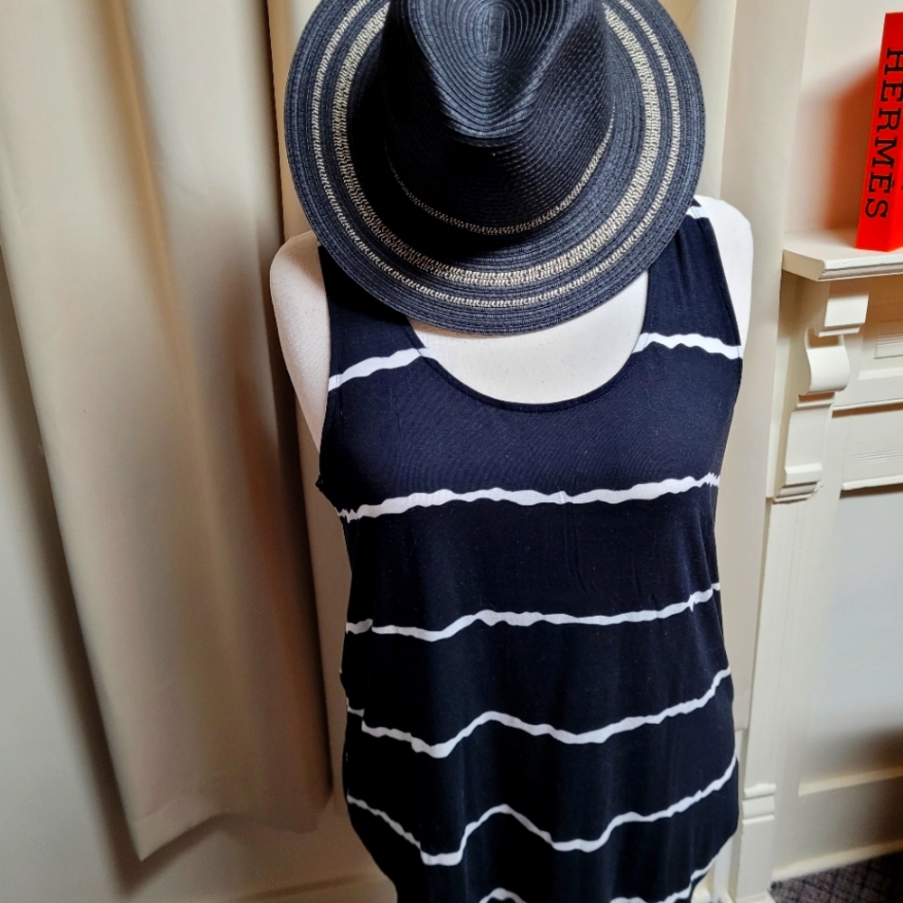 NWT  Zenana Black Striped Tank Top And NWT Hat Size  1X